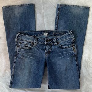 Silver Jeans Frances Light Medium Wash Low Rise Bootcut Flare Women’s 29/33